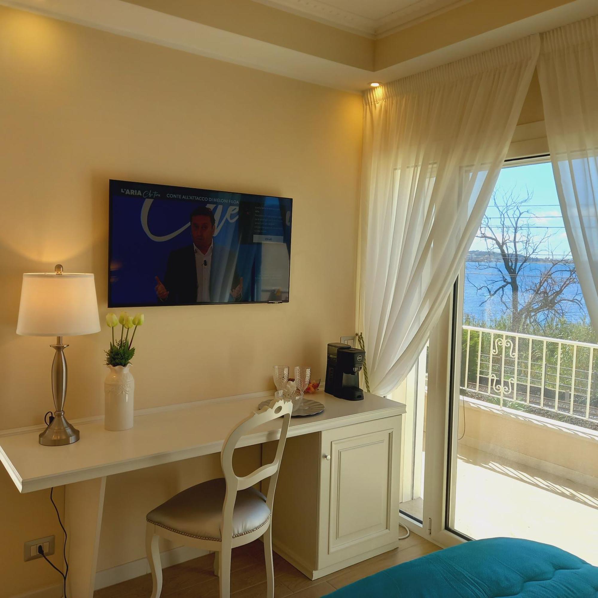 Dimora Anna Apartment Reggio di Calabria Bagian luar foto